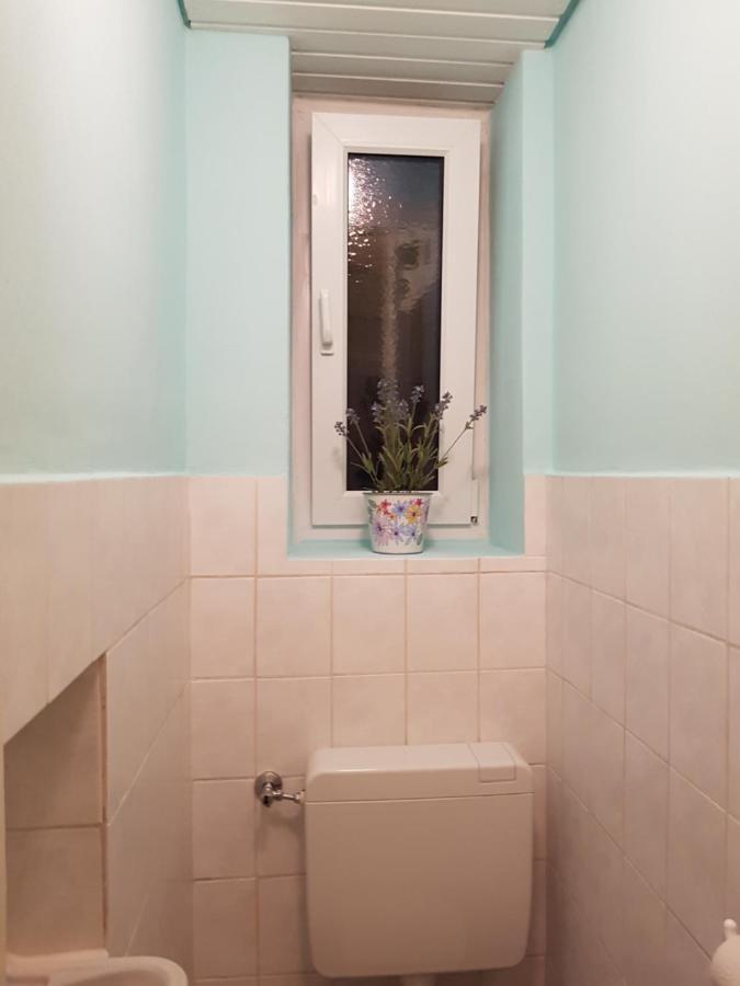 Low Budget BRE エクステリア 写真